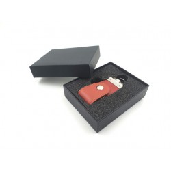 Pendrive 16 GB w pudelku PDS