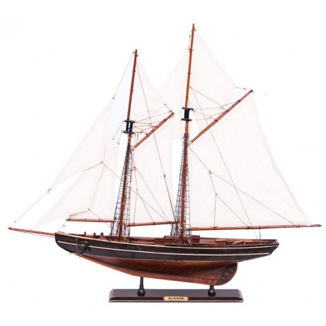 Model żaglowca - Bluenose - wys. 77cm - BN77